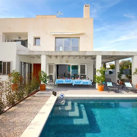Toya Sa Rapita Holiday home